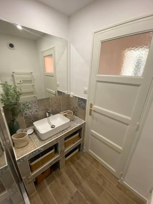 Beau T3 Proche Base Navale Et Ecoles Superieures Toulon Exterior foto